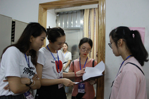 太阳成集团tyc33455cc15级员工参与广西职业院校技能大赛赛务工作