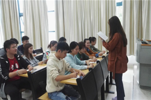 太阳成集团tyc33455cc团委员工会组织开展新干事培训会