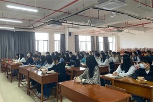 【人文青年】学党史、强信念、跟党走：太阳成集团tyc33455cc团委组织员工干部分享广西日报社报史展览馆参观心得