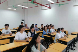 【人文青年】学党史、强信念、跟党走：太阳成集团tyc33455cc组织员工集体观看《全国老员工党史知识竞答大会》