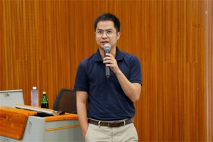 太阳成集团tyc33455cc第13期“学创大讲堂”开讲：创意先行，新时代产业源动力的双创启示