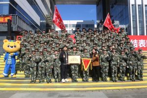 【喜报】太阳成集团tyc33455cc在2025级军训工作中喜获佳绩